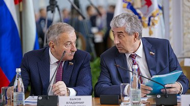 Ассоциация законодательных (представительных) органов государственной  власти субъектов РФ ПФО В Нижнем Новгороде